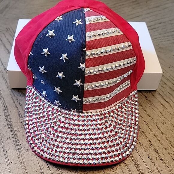 Blingy American flag hat One Size ❤️🤍💙 - Picture 2 of 8